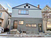 Building Photo - 295 E Whittier St