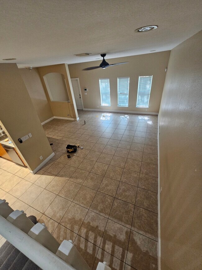 Building Photo - 2111 SW 99th Way