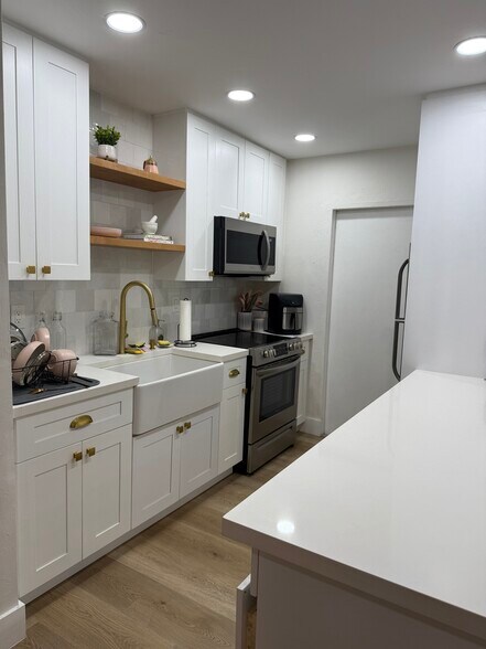 Building Photo - 7953 SW 104th St