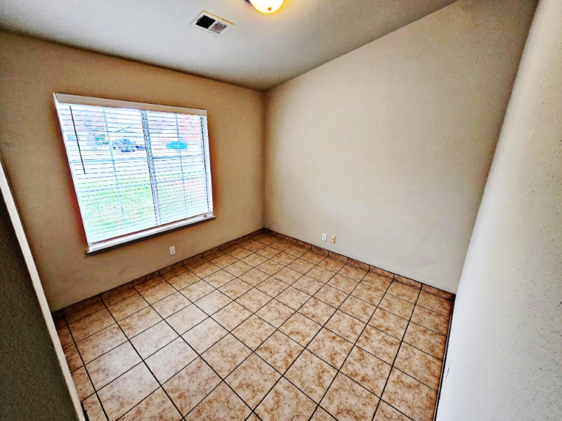 Building Photo - 2036 Carmel River Ct