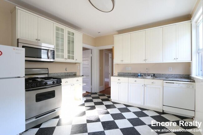 Building Photo - 1 Parker Hill Terrace