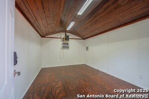 Building Photo - 6306 Fort Maddin St