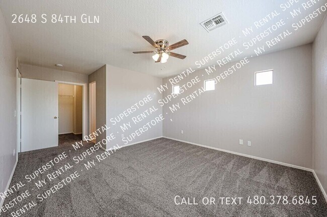 Building Photo - 2648 S 84th Gln