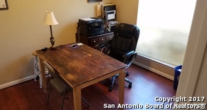 Building Photo - 5927 Cliff Rock Dr