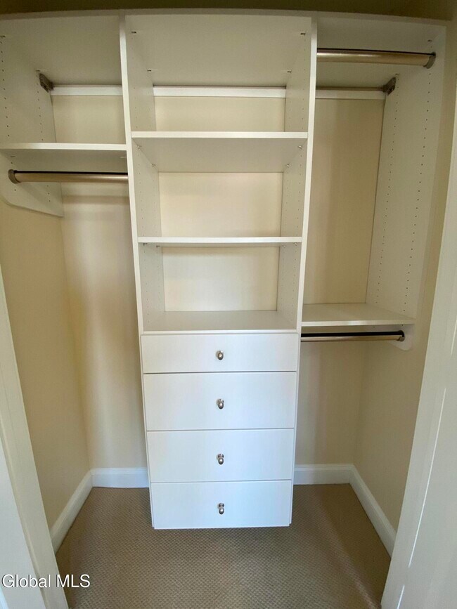 Building Photo - 74 Weibel Ave