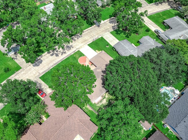 Building Photo - 1610 Richvale Ln