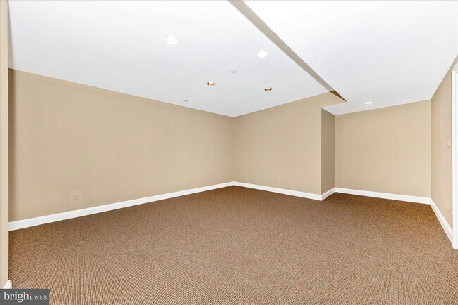 Building Photo - 9723 Beman Woods Way