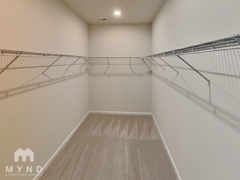 Building Photo - 118 Rooster Tail Ln