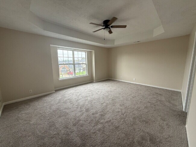 Building Photo - Fully renovated 3 Bed Home in La Vergne with 2-Car Garage