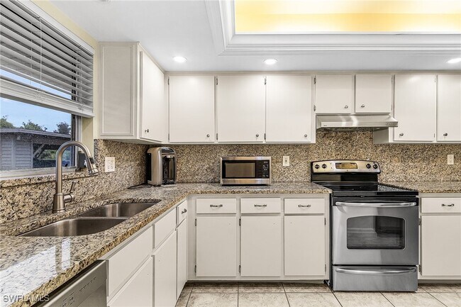 Building Photo - 5917 Littlestone Ct