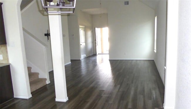 Building Photo - 6319 Shadowbrook Hollow Trail