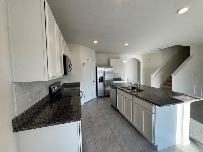 Building Photo - 5849 Arlington River Dr.