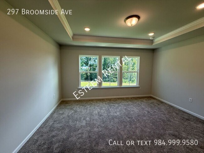 Building Photo - 297 Broomside Ave