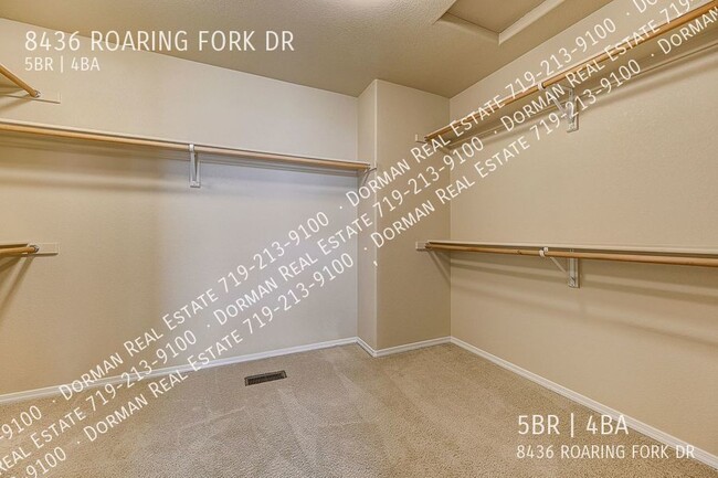 Building Photo - 8436 Roaring Fork Dr