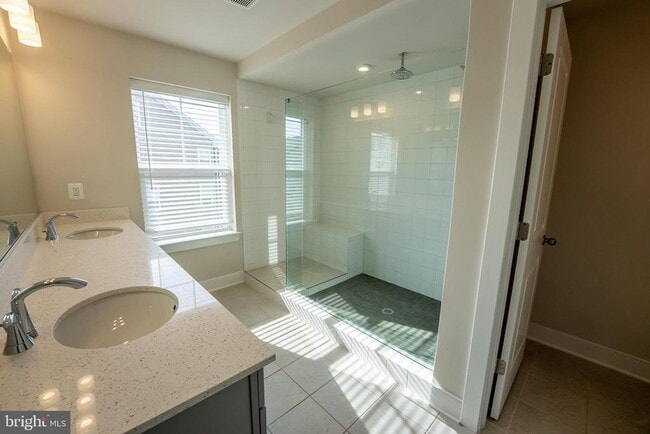 Building Photo - 1622 Sandpiper Bay Lp