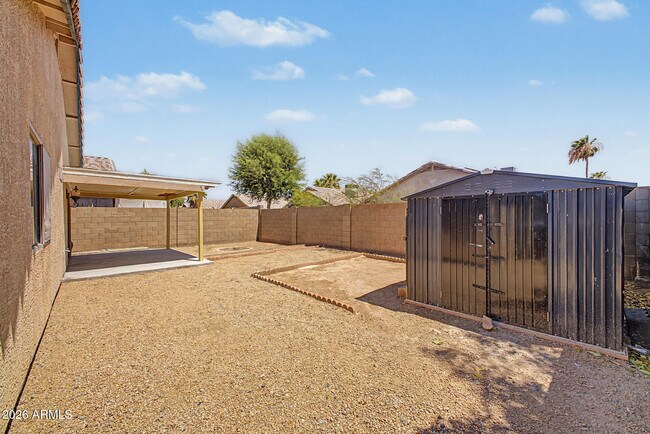 Building Photo - 8563 W Mission Ln