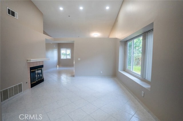 Building Photo - 15061 Fuchsia Ct