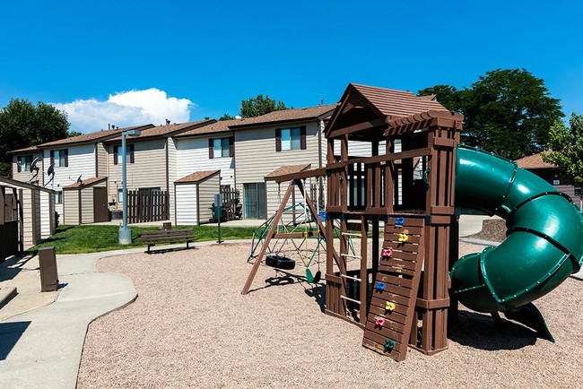 Building Photo - Kipling Townhomes