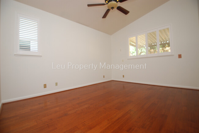 Building Photo - 1262 Knopfler Cir