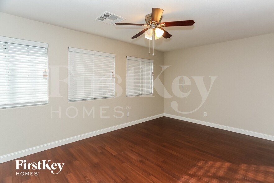 Building Photo - 6700 Rio Sands Ct