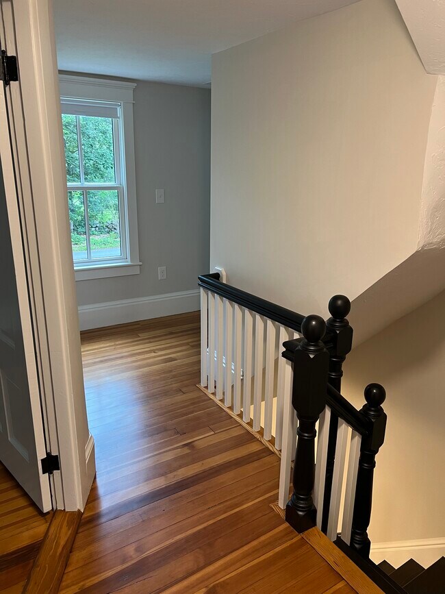 Building Photo - 50 Shay Rd