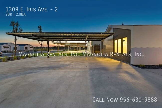 Building Photo - Park Terrace Gated Community - Luxury Livi...