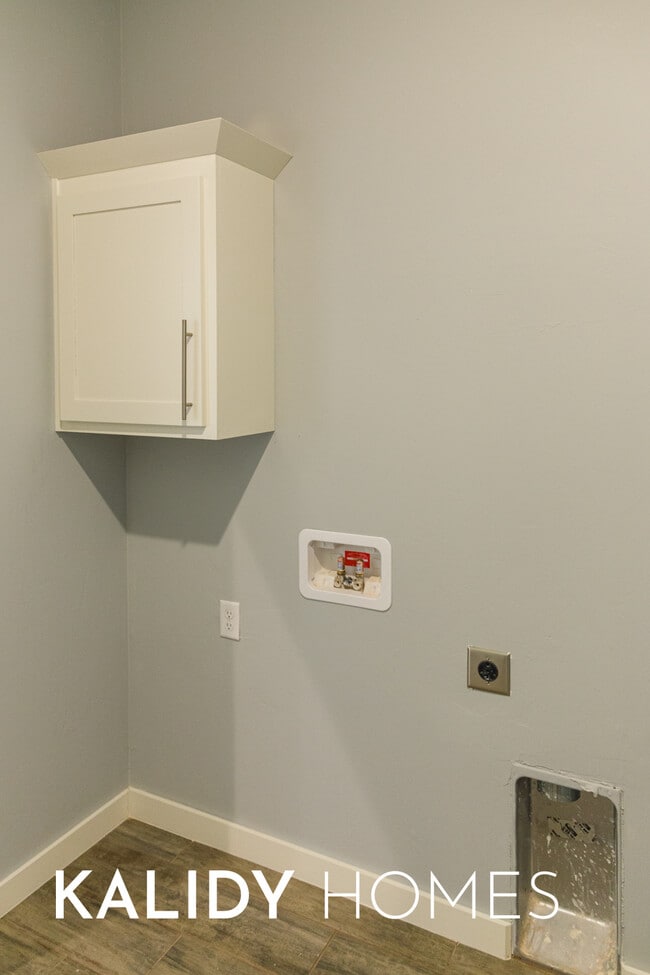 Building Photo - 512 Remington Ave