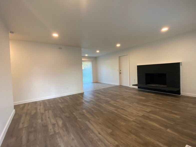 Building Photo - 29305 33rd Ave S