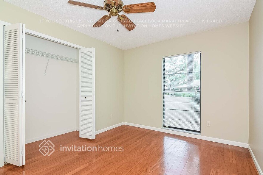 Building Photo - 5368 Black Pine Dr