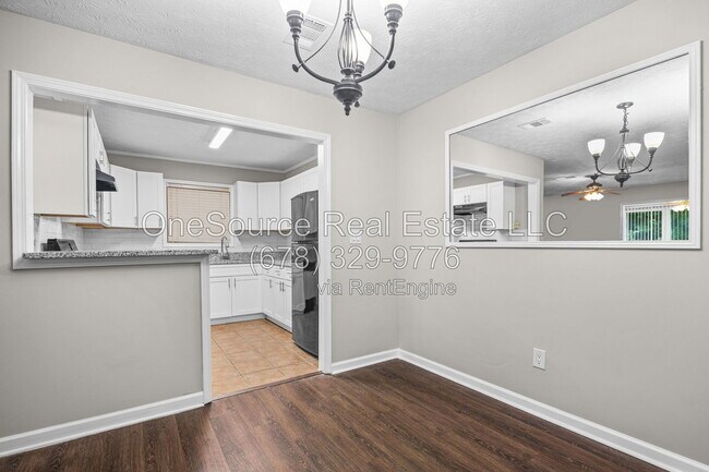 Building Photo - 1806 Augusta Dr