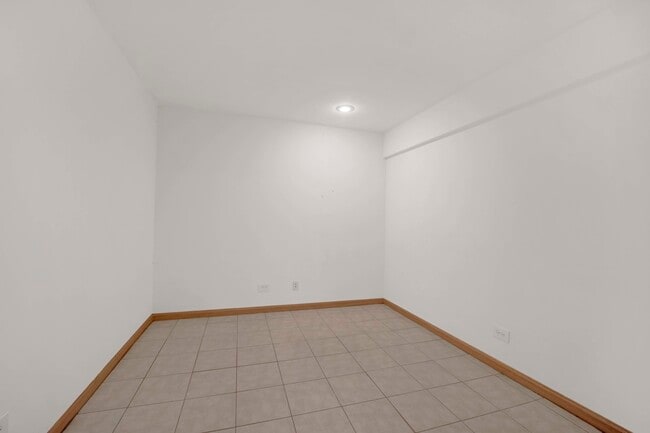 Building Photo - 2164 Seaver Ln