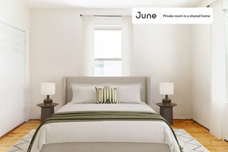 Building Photo - Room in Shared 2 bed/1 bath home