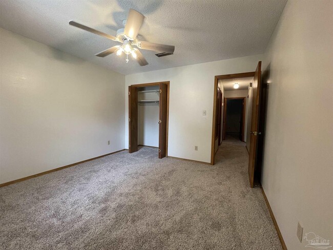 Building Photo - 7812 Deborah Dr