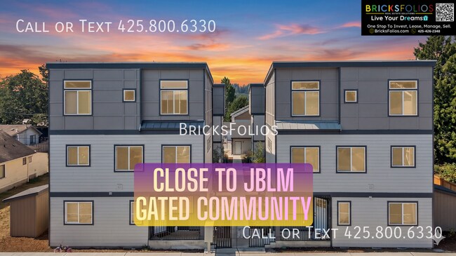 Building Photo - 4318 S Puget Sound Ave