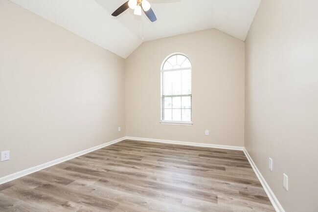 Building Photo - 309 Cedar Park Cir