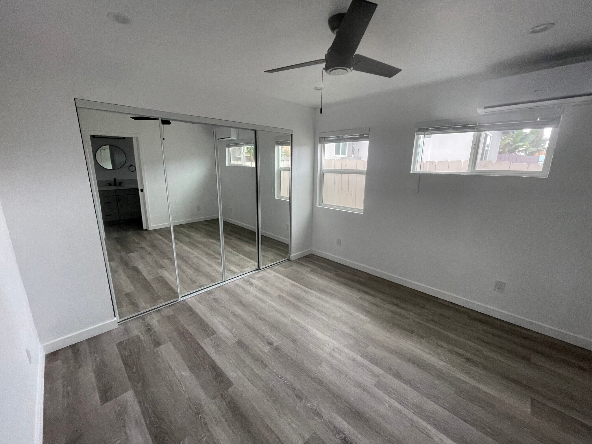 Building Photo - 1077 Connecticut St