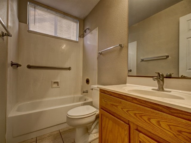 Building Photo - 3603 N 107th Dr