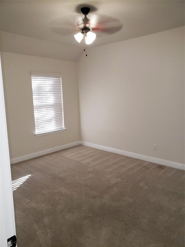 Building Photo - 8305 Turning Trail