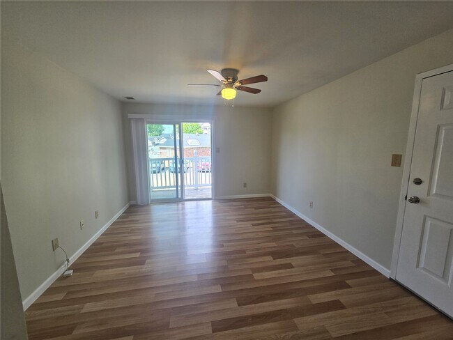 Building Photo - 4334 Arrow Tree Dr
