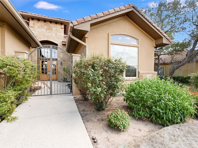 Building Photo - 3001 Noack Dr