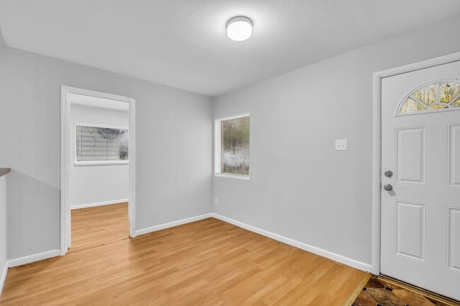 Building Photo - Now Available – Section 8 Welcome