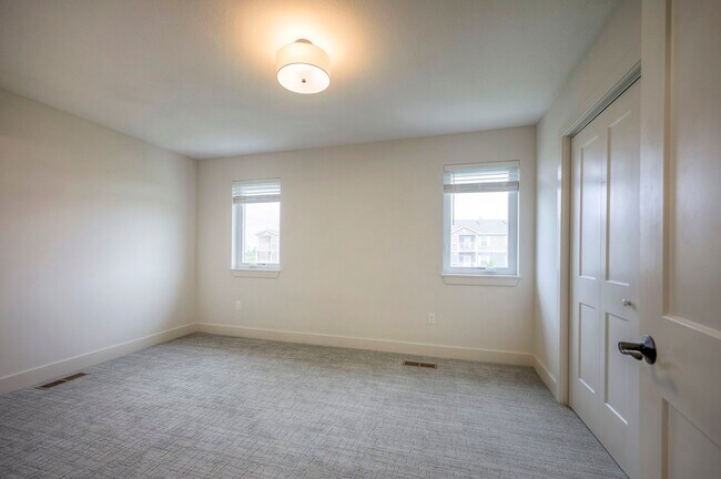 Building Photo - 22906 W 72nd Ter