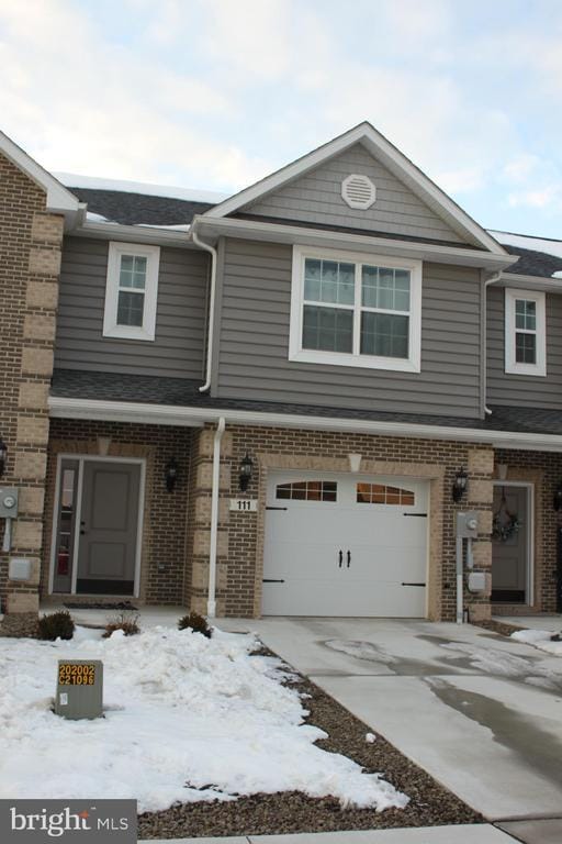 Building Photo - 111 Delano Dr