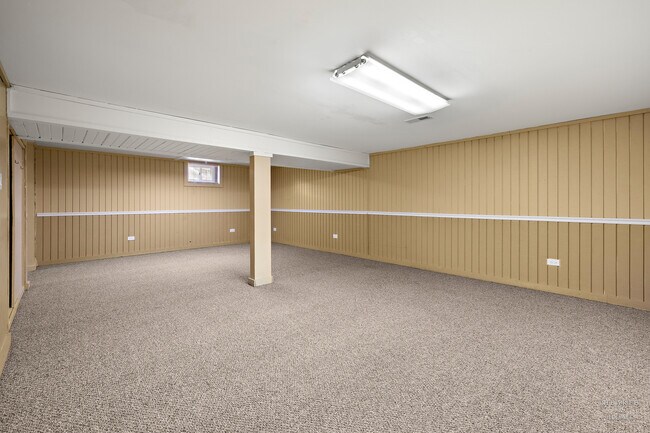 Building Photo - 659 Alida Dr