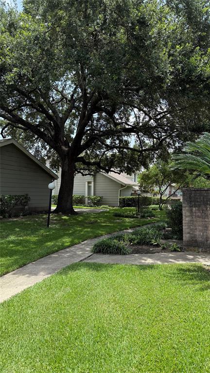 Primary Photo - 12922 Wirevine Ln