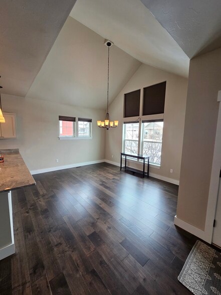 Dining - 3378 S 22nd Ave