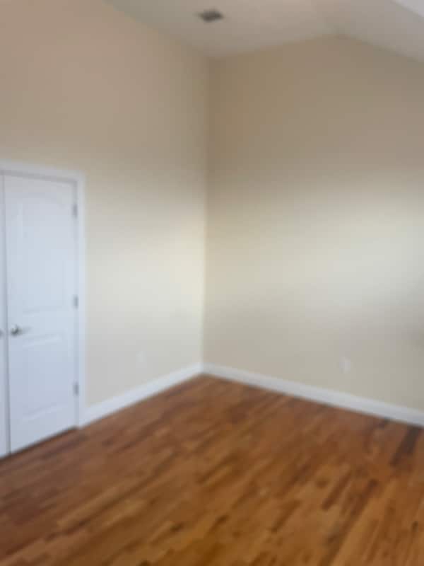Building Photo - 123 Santa Monica Ln