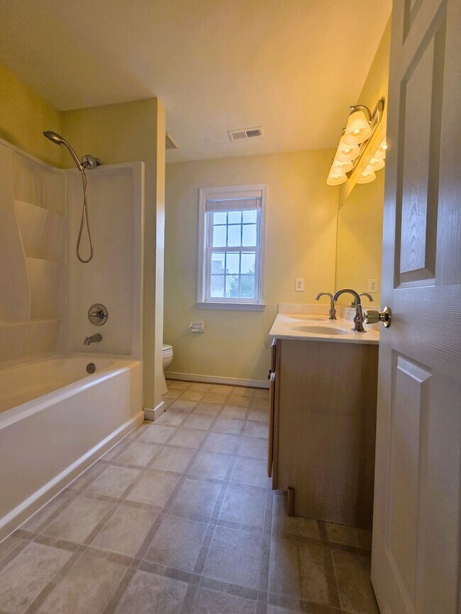 Building Photo - Stately brick front contemporary on huge c...