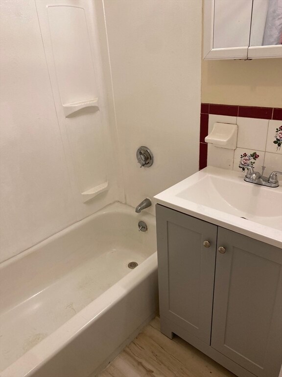 Building Photo - 72 Florida St