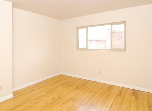 Building Photo - 3814 S 2940 E